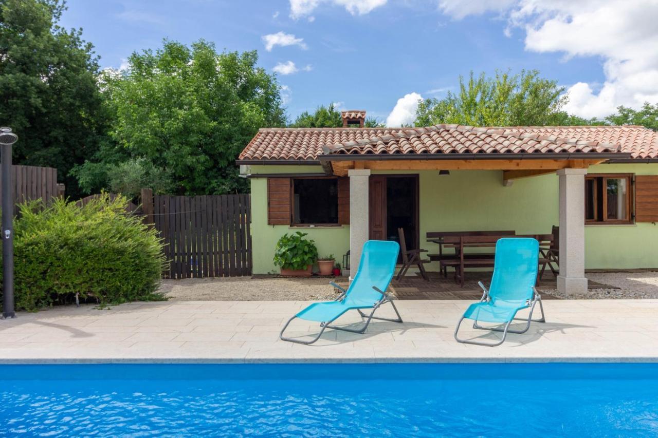 Villa Chiara With Private Pool Žminj 外观 照片